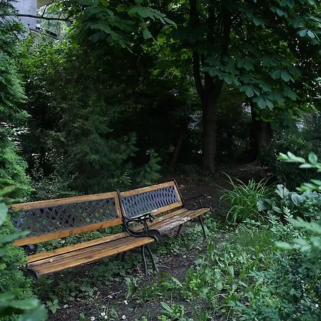 Highland 아파트 *